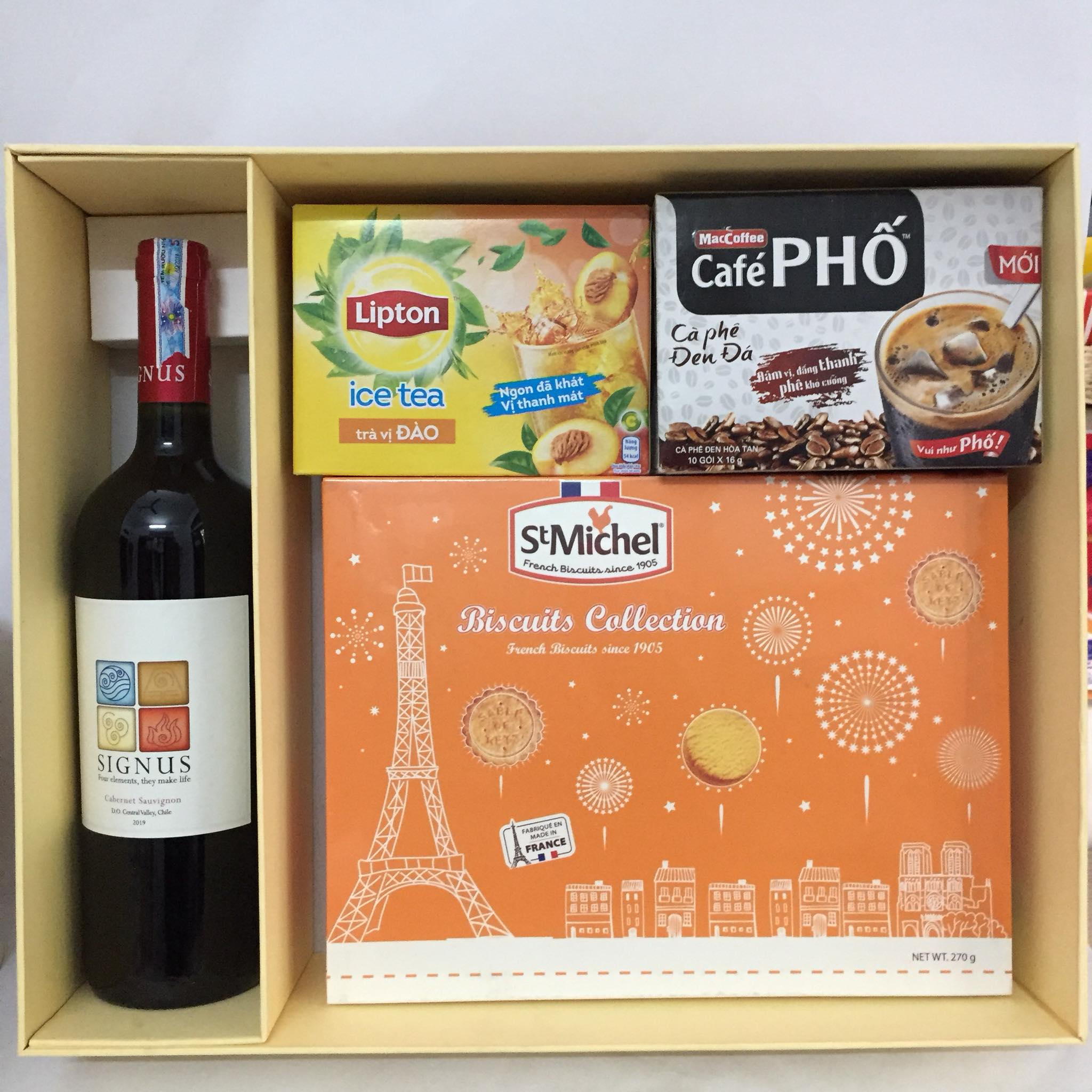 HỘP QUÀ TẾT NĂM 2021