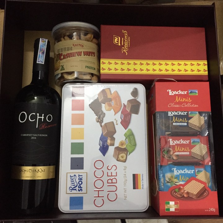 HỘP QUÀ TẾT