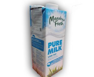 SỮA MEADOW FRESH 1L TÁCH KEM